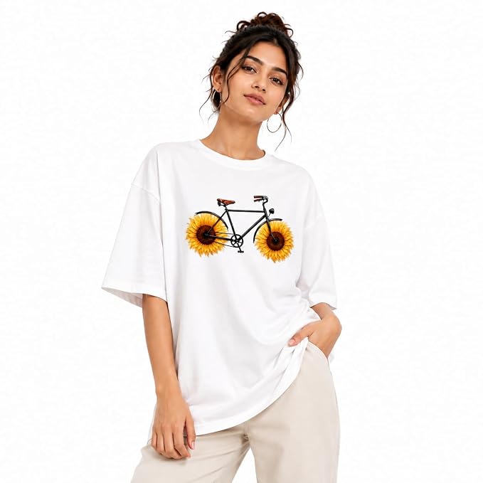 Moonlit Streets Women's Oversized T-Shirt | Relaxed Fit Crew Neck Casual Streetwear T-Shirt