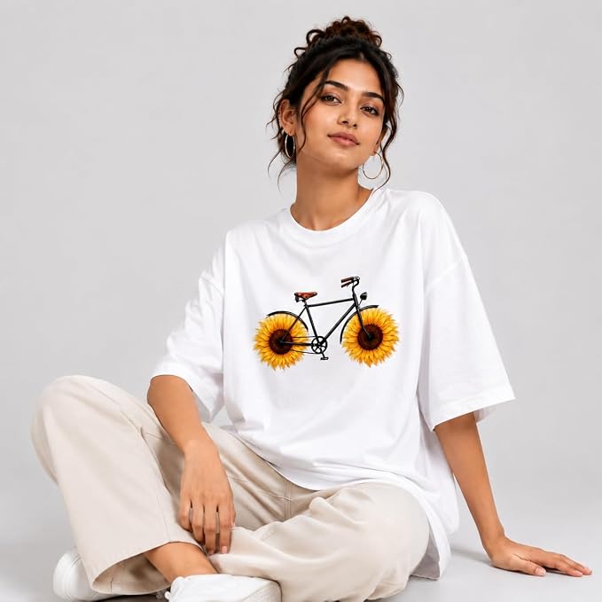 Moonlit Streets Women's Oversized T-Shirt | Relaxed Fit Crew Neck Casual Streetwear T-Shirt