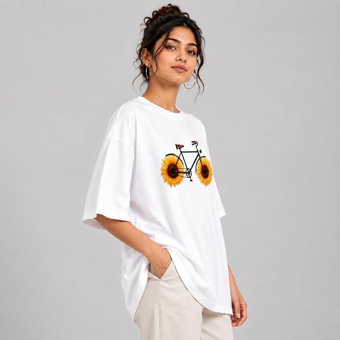 Moonlit Streets Women's Oversized T-Shirt | Relaxed Fit Crew Neck Casual Streetwear T-Shirt